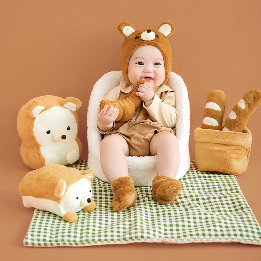 100 Days Baby Photography Props Cute Plush Bread Bear Theme Baby Bear Costume Bread Doll Prop for Studio Baby Milestone Shooting