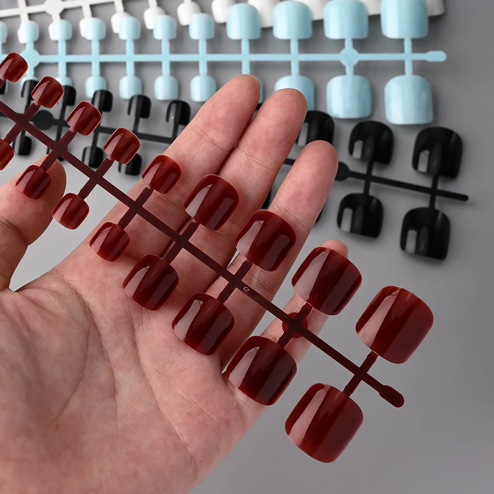 144/100 قطعة أظافر صناعية مربعة قصيرة بلون واحد تغطية كاملة اضغط على أظافر أصابع القدم 12 مقاسًا للنساء أطراف أظافر صناعية للصيف
