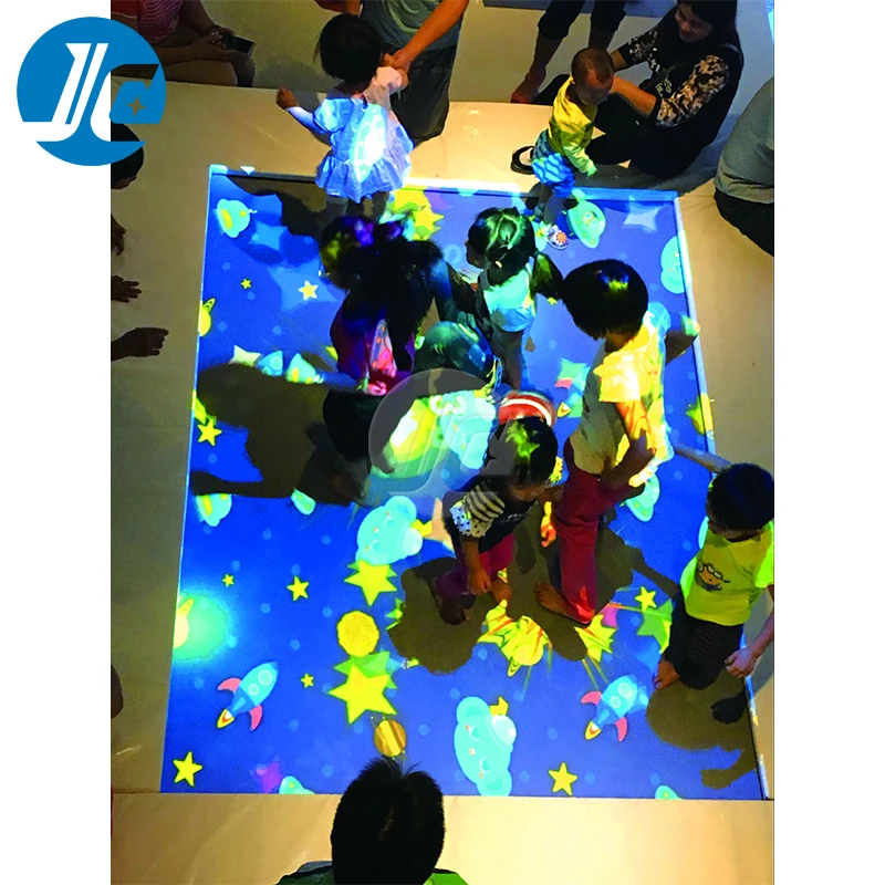 Indoor Interactive Projection Game Trampoline Park Metal Material For Airport Use