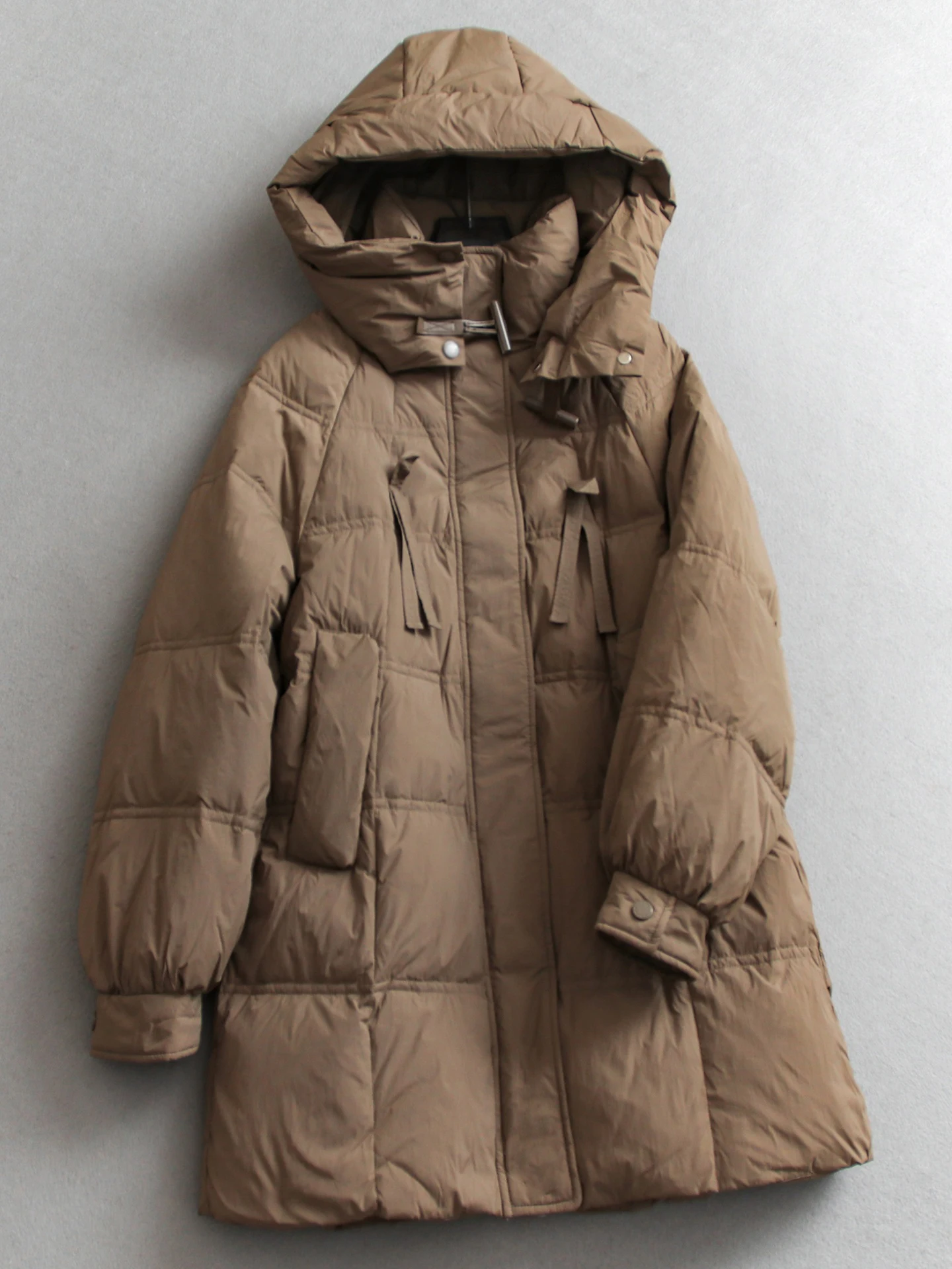 

Thickened Pure Color Stand Collar Long Sleeve down Jacket Women's Casual Style Commute Coat Comfortable All-Match Mid-Length