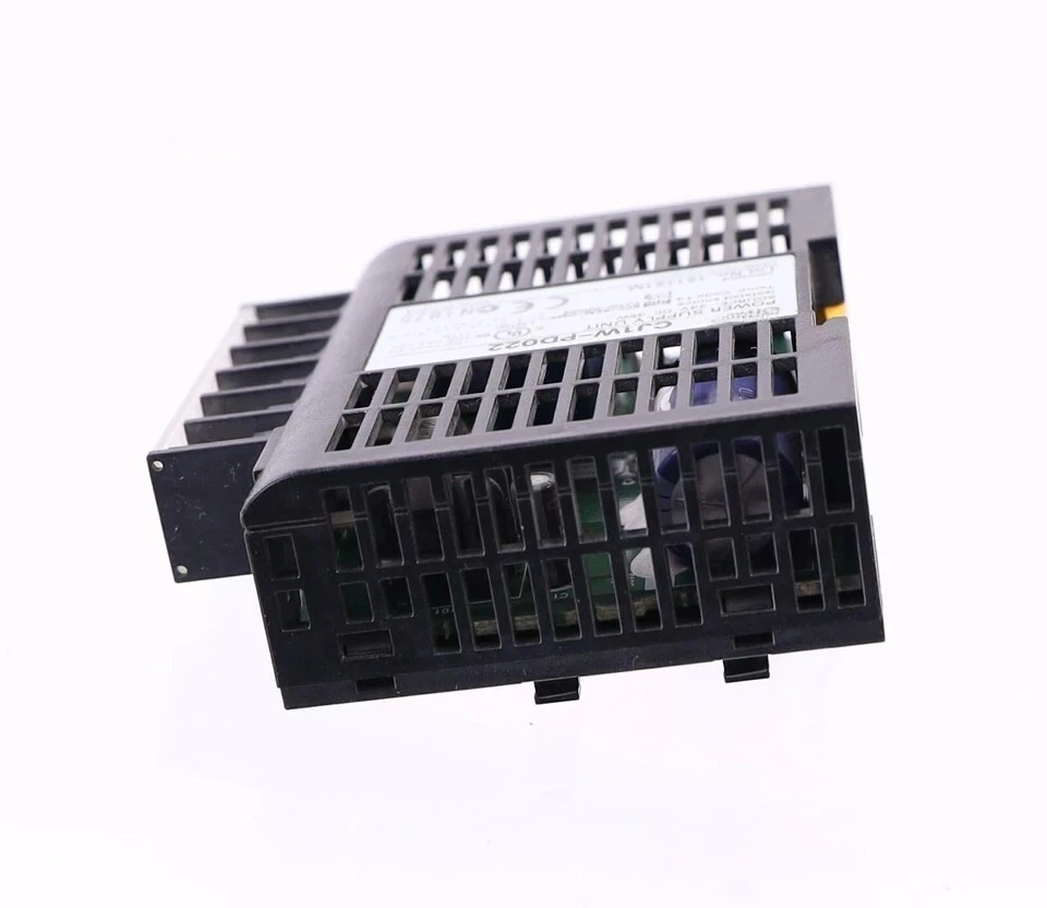 Nuovo modulo di comunicazione PLC CJ1W-PD022 CJ1W-II101 CJ1W-PA205R per modulo PLC di interfaccia di rete di controllo dell'automazione industriale