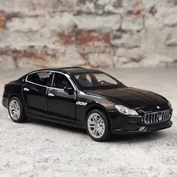 1:32 Maserati Quattroporte Coupe Alloy Car Model Diecast Metal Toy Vehicle Car Model Simulation Sound Light Collection Kids Gift