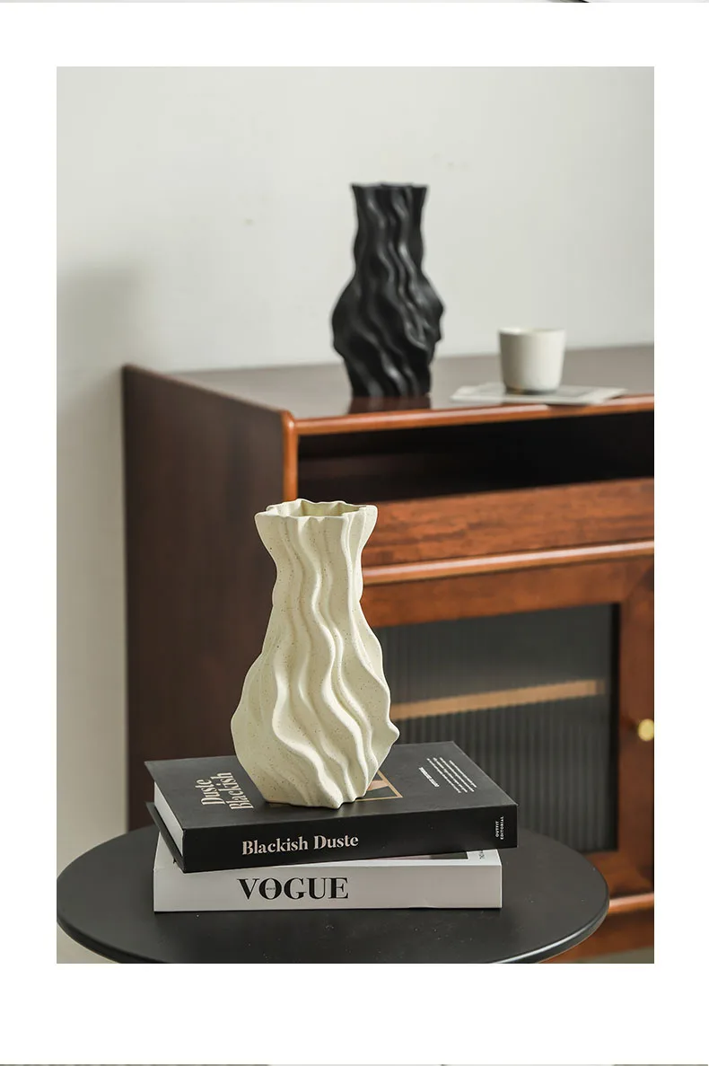 

retro flower ware pleated vase simulated flower personality high-value ceramic art flower ware ornament home decoration