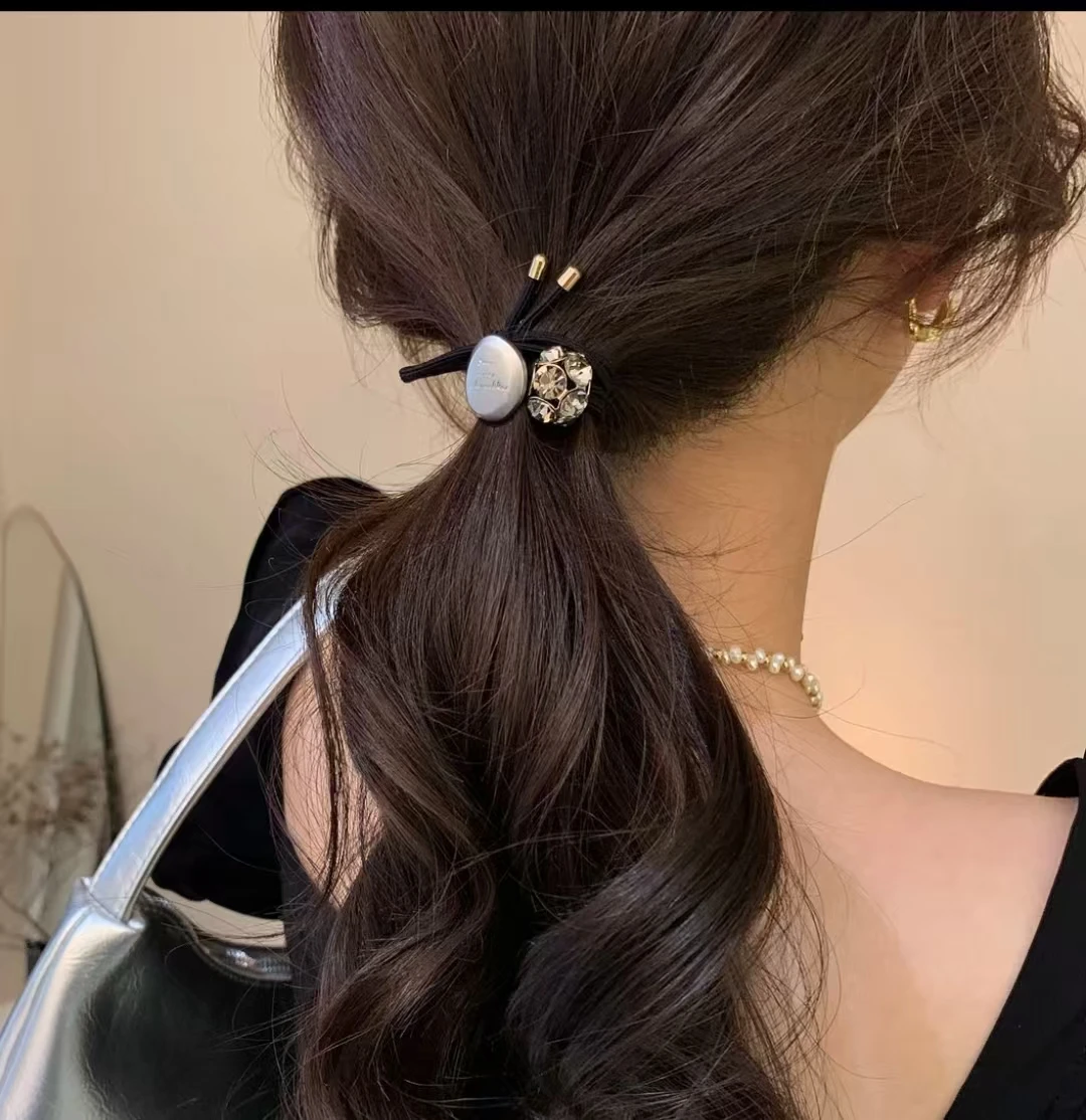 

Retro Imitation Rhinestone Ball Hair Tie Ball Hair Rope New Hair Accessories For Women Simple Hair Tie Rubber Band For Women