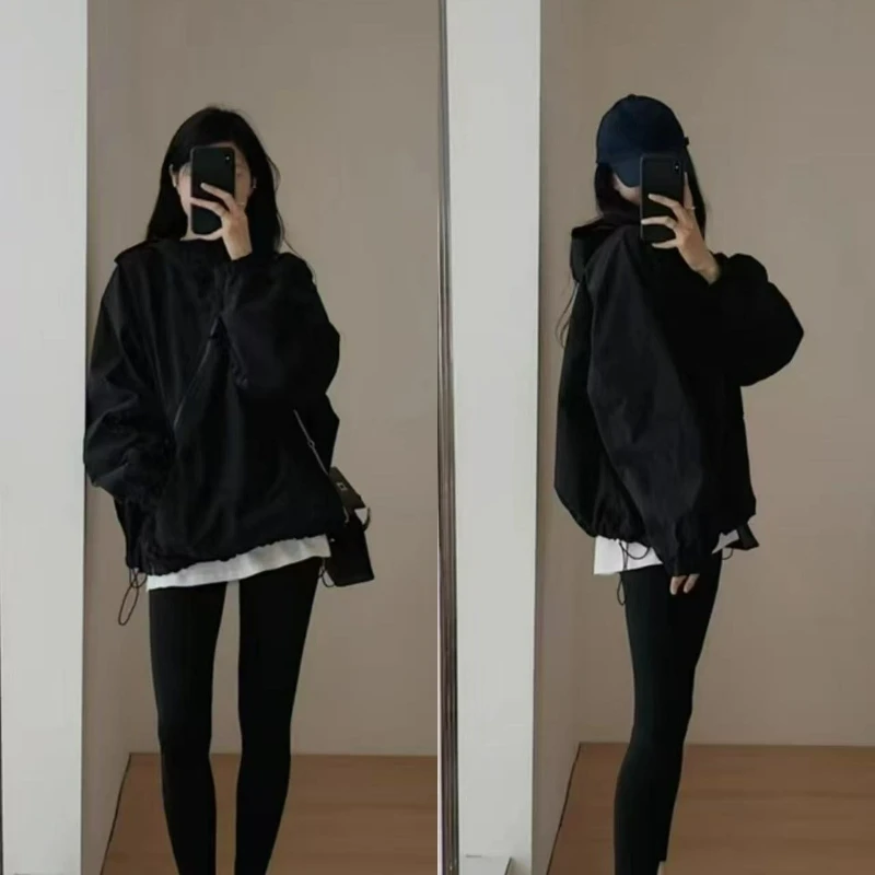 

2026 новый стиль, персонализированный плащ, однотонная куртка на молнии, женская корейская версия, тонкие пуховые пальто, свободная рабочая одежда с капюшоном
