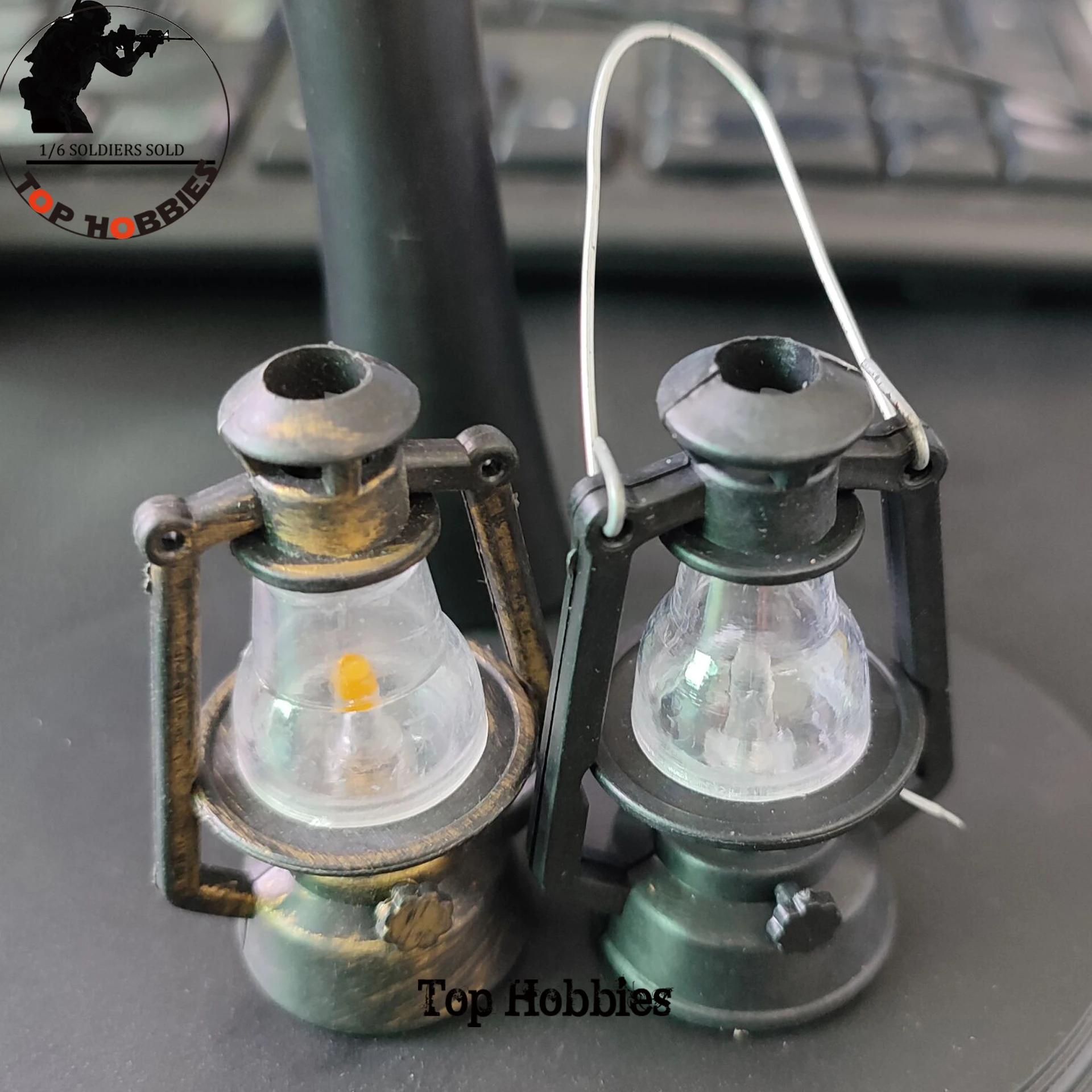 1/6 skala figurka plastikowe Mini akcesoria sceniczne przenośna Retro lampa naftowa lampa naftowa lampa w kształcie konia Model dla 12 "części sceny