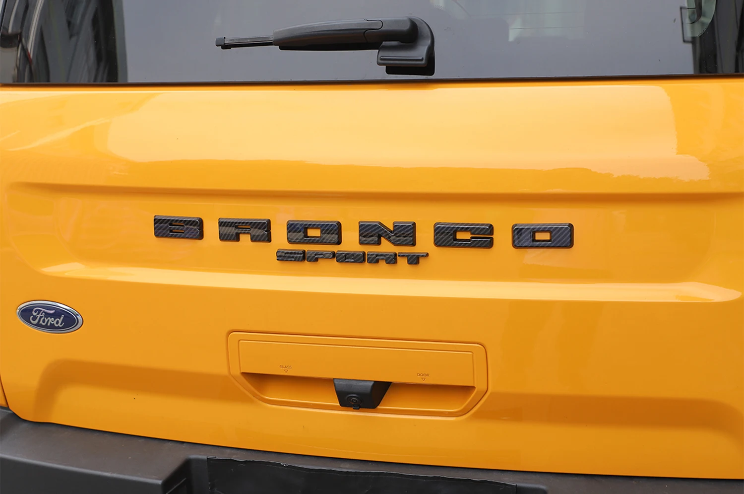 Stiker dekorasi Emblem lencana huruf pintu belakang untuk Ford Bronco Sport 2021 2022 2023 2024 Aksesori eksterior mobil