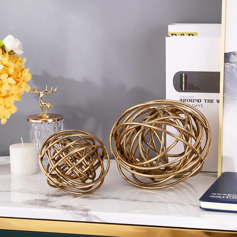 

Creative Modern Winding Hollow Metal Ball Home Living Room Interial Decor Cabinet Figurines Desktop Craft Wedding Gifts