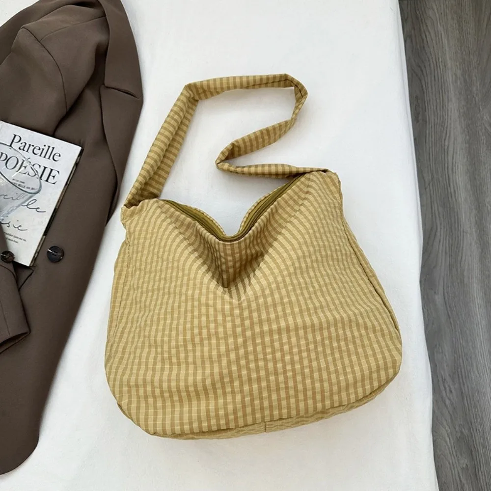 

Fashionable Nylon Plaid Shoulder Bag Light Weight Casual Striped Tote Bag Large Capacity Commut Crossbody Bags Girls