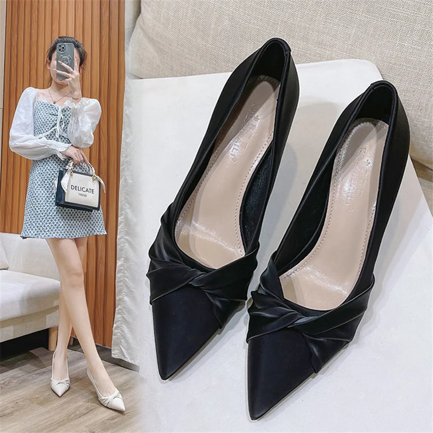 5/7cm Heel Fashion Folds Leather Shoes For Women Black Pointed Toe High Heels Office Pumps New Spring Slip On Female Party Dress