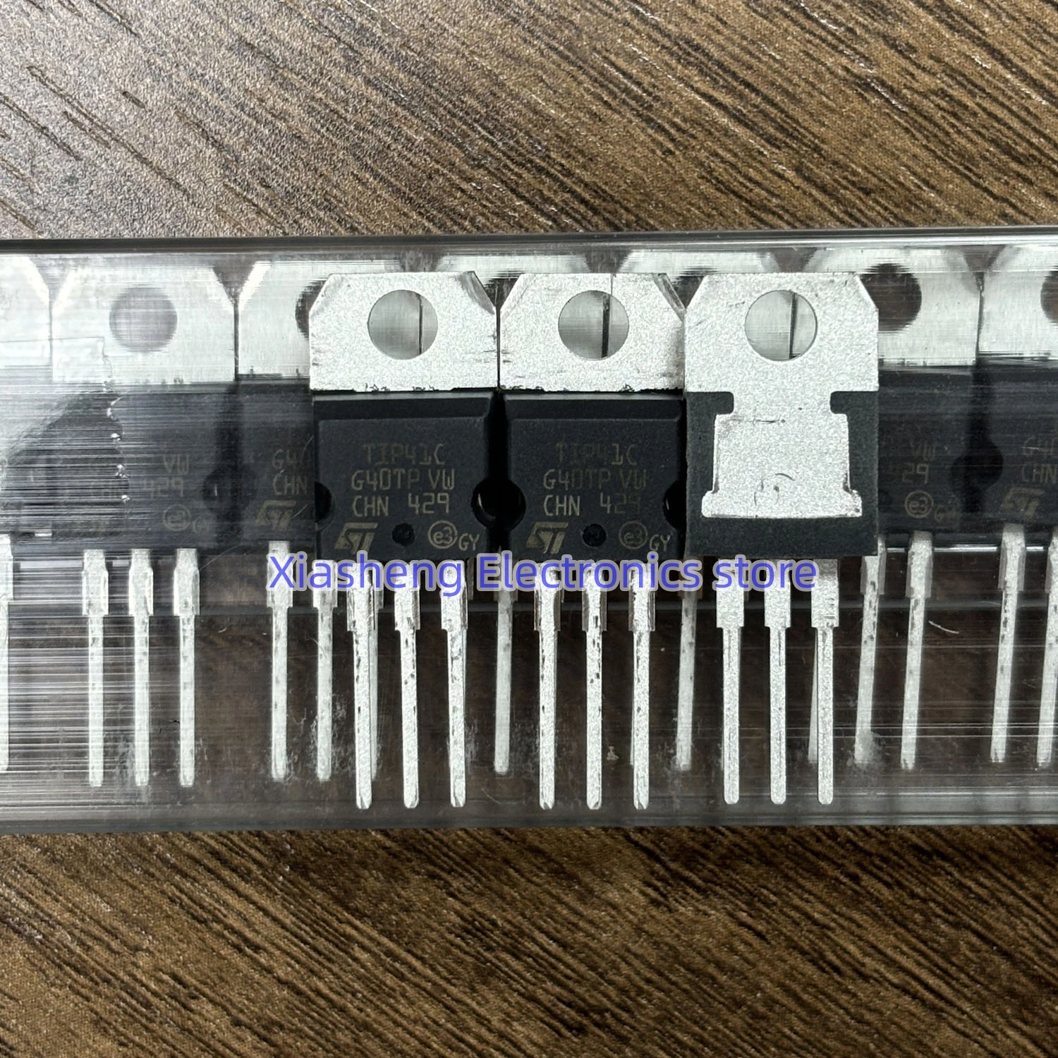 

New Original 10Pcs TIP41C TO-220 Darlington Transistor In Stock Good Quality