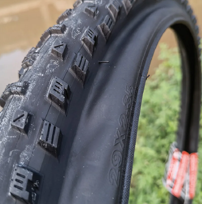 29X2.35 60-622 MAXXIS FOREKASTER MOUNTAIN BICYCLE TIRE OF XC MTB BIKE TYRE