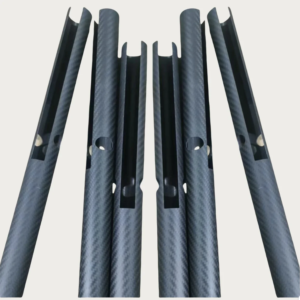 

1 Piece Carbon Fiber Tube Pipe Duct CNC Cutting Engraving Carving All Size Wall Thickness Custom Processing Service