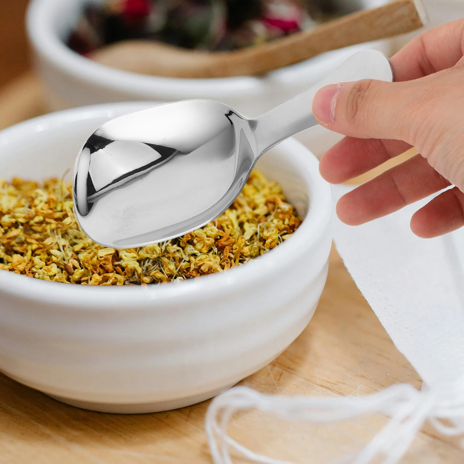 4pcs Stainless Steel Short Handle Tea Set Thickened Metal Scoop For Coffee Beans Salt Baking Powder Kitchen Use Golden Cookie