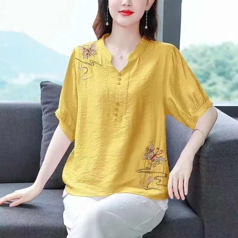 Fashionable Lady Solid Color Embroidery Short Sleeve Shirt Summer Women\'s Clothing Casual Button Patchwork Short Sleeve Blouse