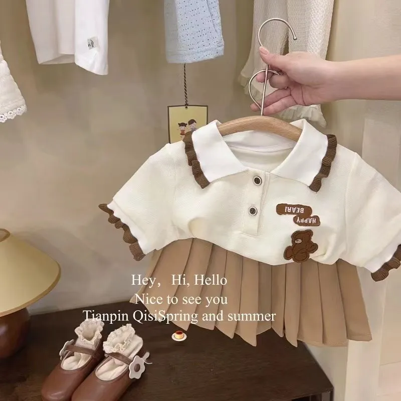 Girls' Cartoon Bear Short Sleeve OutfitTTwo-piece shirt set with an extra-long dress2026New summer children's clothing