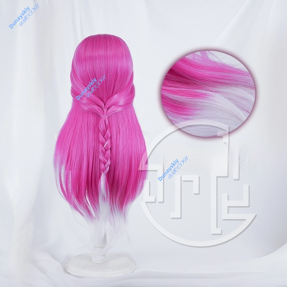 Nine Tailed Demon Fox Ahri Cosplay Wig Prop Snow Moon 80cm Long Heat Resistant Synthetic Hair Wig Cap view 2