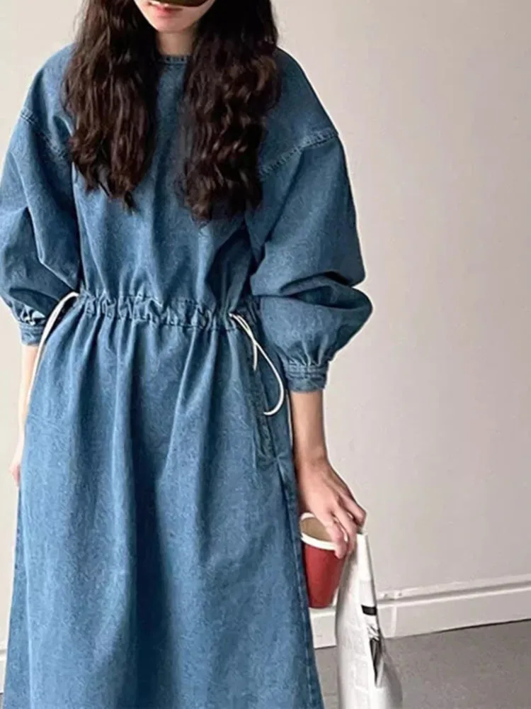 LANMREM Fashion Blue Denim Dress Women Round Neck Lantern Sleeves Drawstring A-line Dresses Casual 2024 Spring New 2AA4417