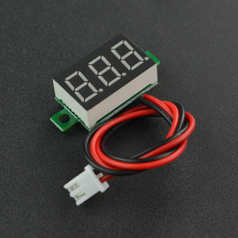 Intelligent car voltage monitoring module