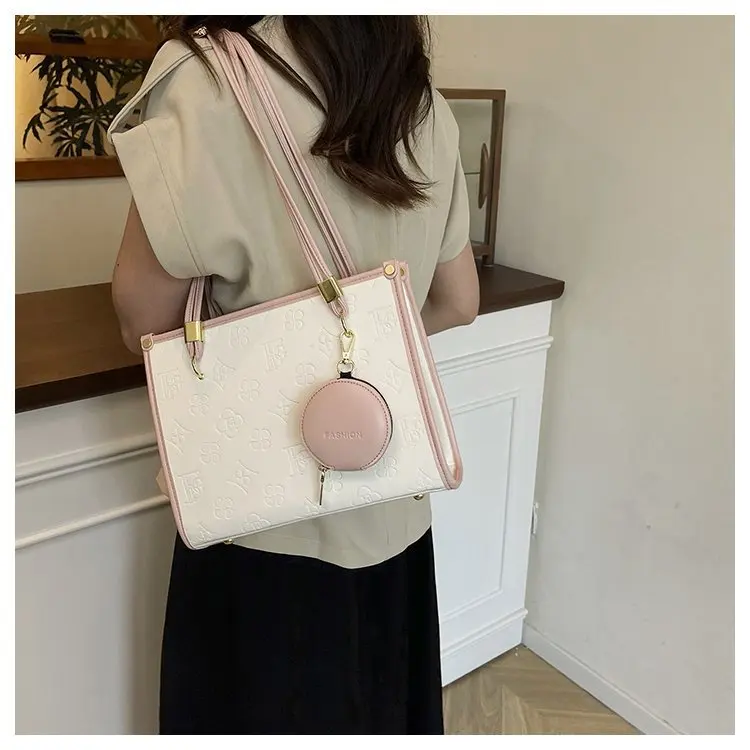 

2025 Vintage Leather Tote Bag for Women - Large Capacity Shoulder Bag, Elegant Retro Purse for Work & Travel