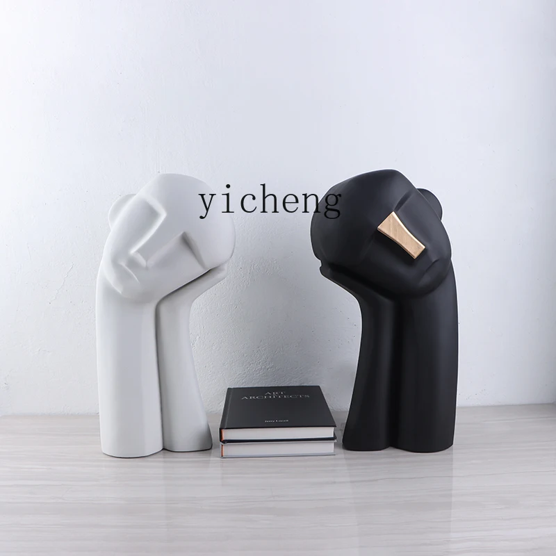 BJ porch abstract figure black and white thinker ornament tabletop decoration