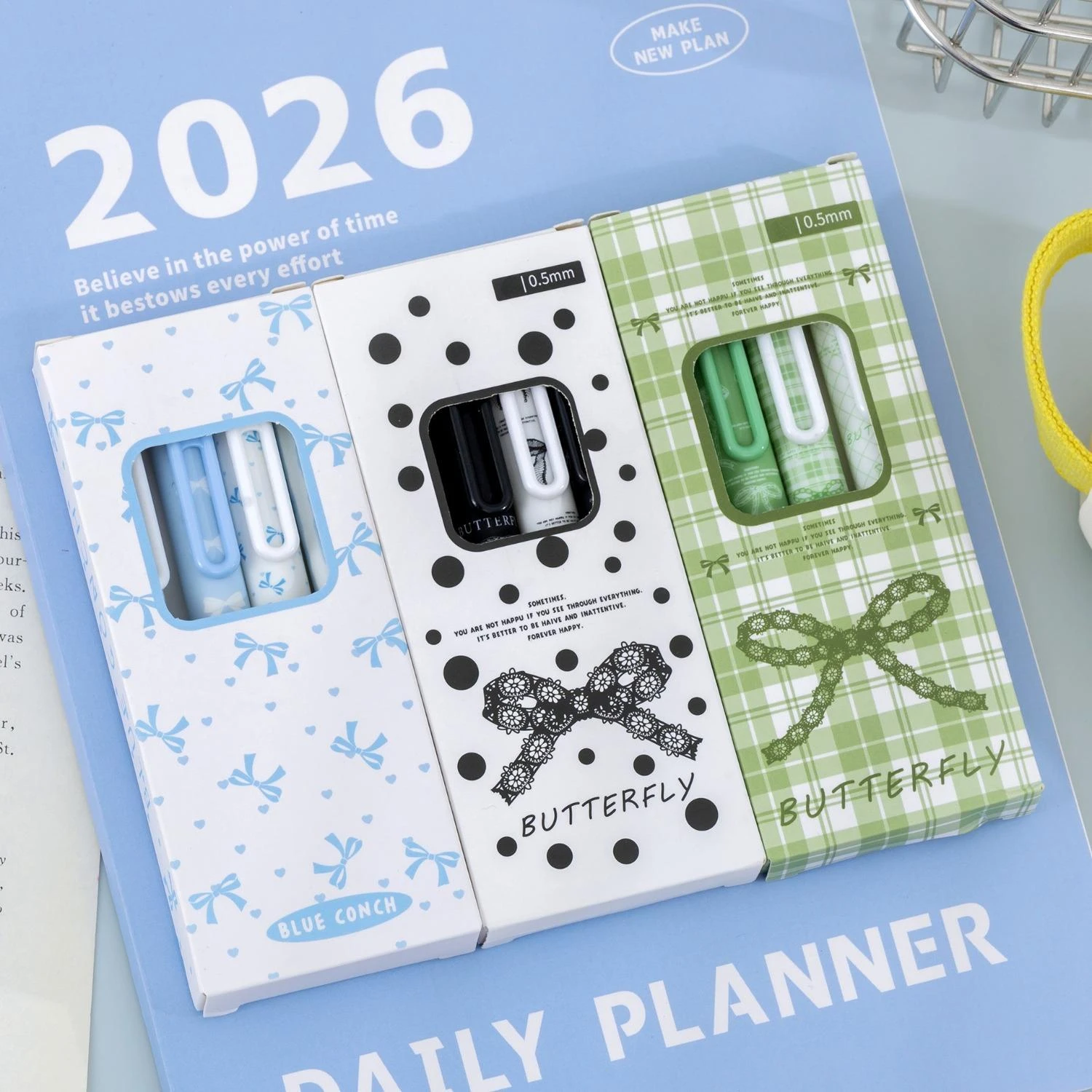 4pcs Bow Fat Click Pens Set 0.5mm Quick-Dry Ink Smooth Writing Comfortable Grip for Students Note-Taking Homework Exams