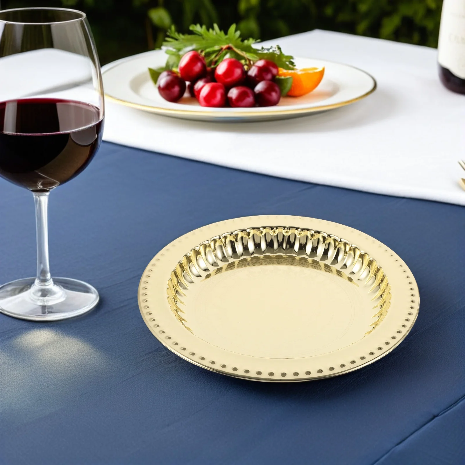 

Floating Embossed Stainless Steel Plate Indian Design Round Serving Tray For Restaurant Catering Buffet Fruit Platter