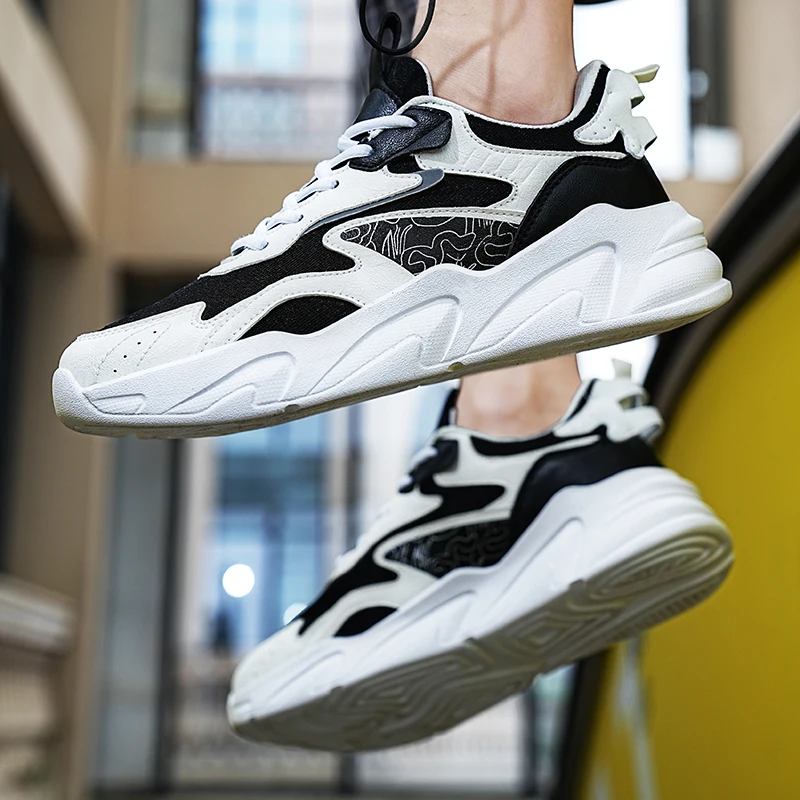 Oversize Leisure Joggging Sports Shoes Summer Breathable Running Shoes Men Chunky Sneakers Outdoor Walking Shoes Male Footwear