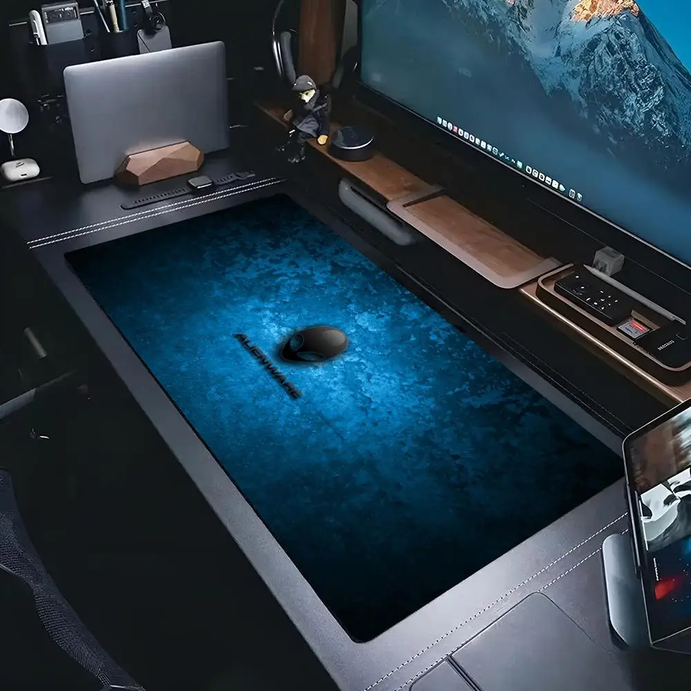 

Alienware Large Mouse Pad Cartoon Lockedge Large Gaming Pad Computer Gamer Keyboard Mat Desk Mousepad PC Desk Pad