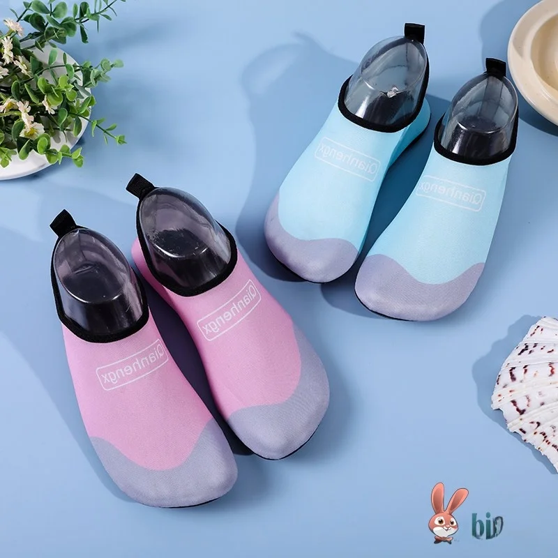 

Новые пляжные туфли 2026 года: быстросохнущие аквашузы унисекс, уличные сандалии, нескользящие, для прогулок, удобные, легко надеваемые, стильные.