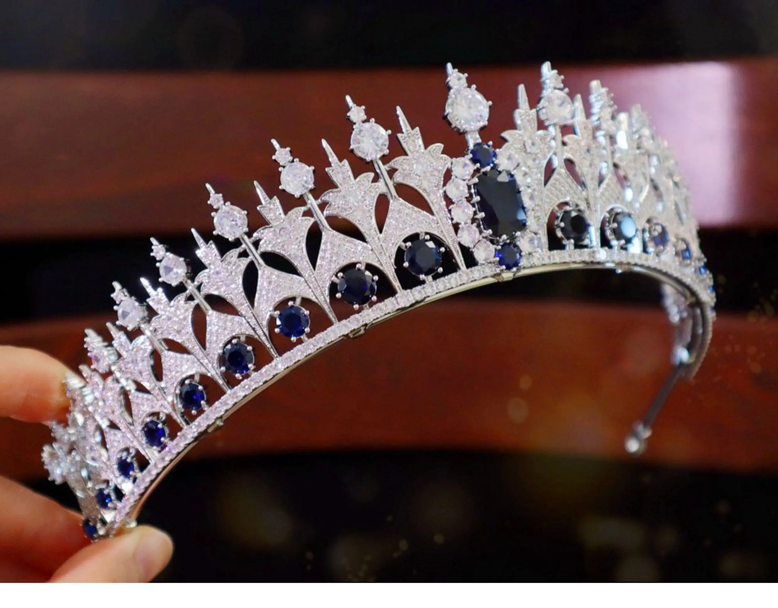 Luxury Wedding Birthday Crown Dance Show Props Advanced Wedding Crown Headwear