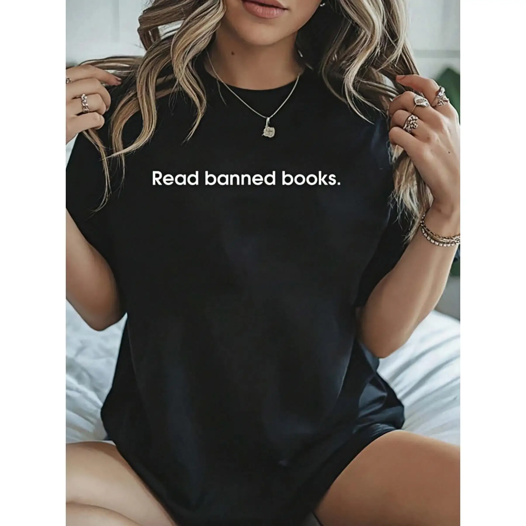 

Read Banned Books Slogan T-shirt for Women Men Book Lover Gift Positive Quote Graphic Tees Loose Tops