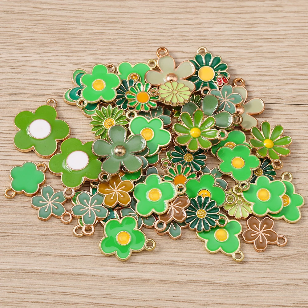 Mixed Flower Pendants for DIY Jewellery Making, 10Pcs