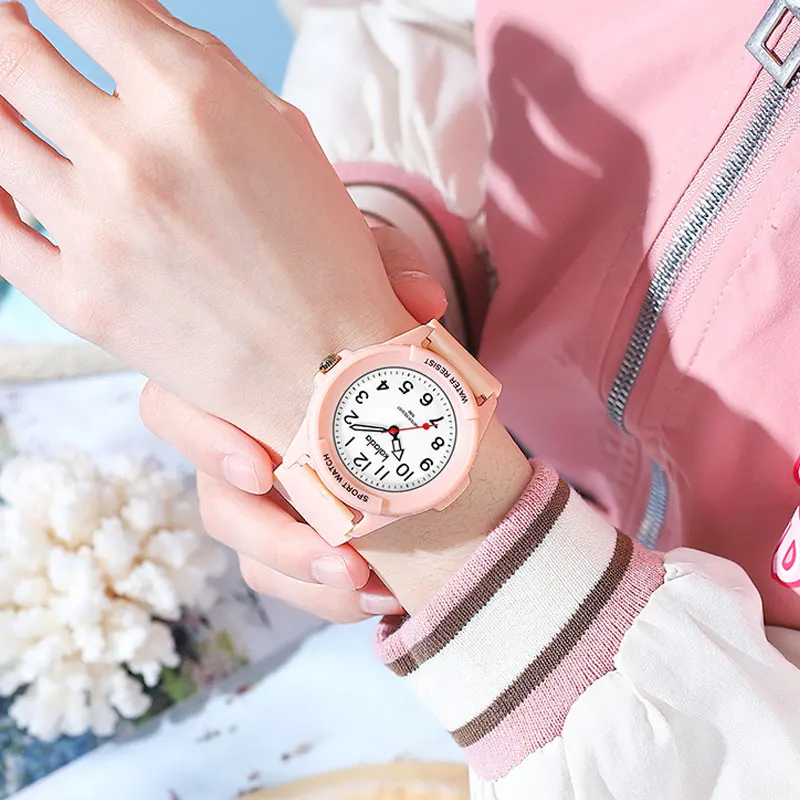 Marca de lazer estudante masculino e meninas relógio de quartzo à prova dwaterproof água doce colorido pulseira de silicone macio relógios
