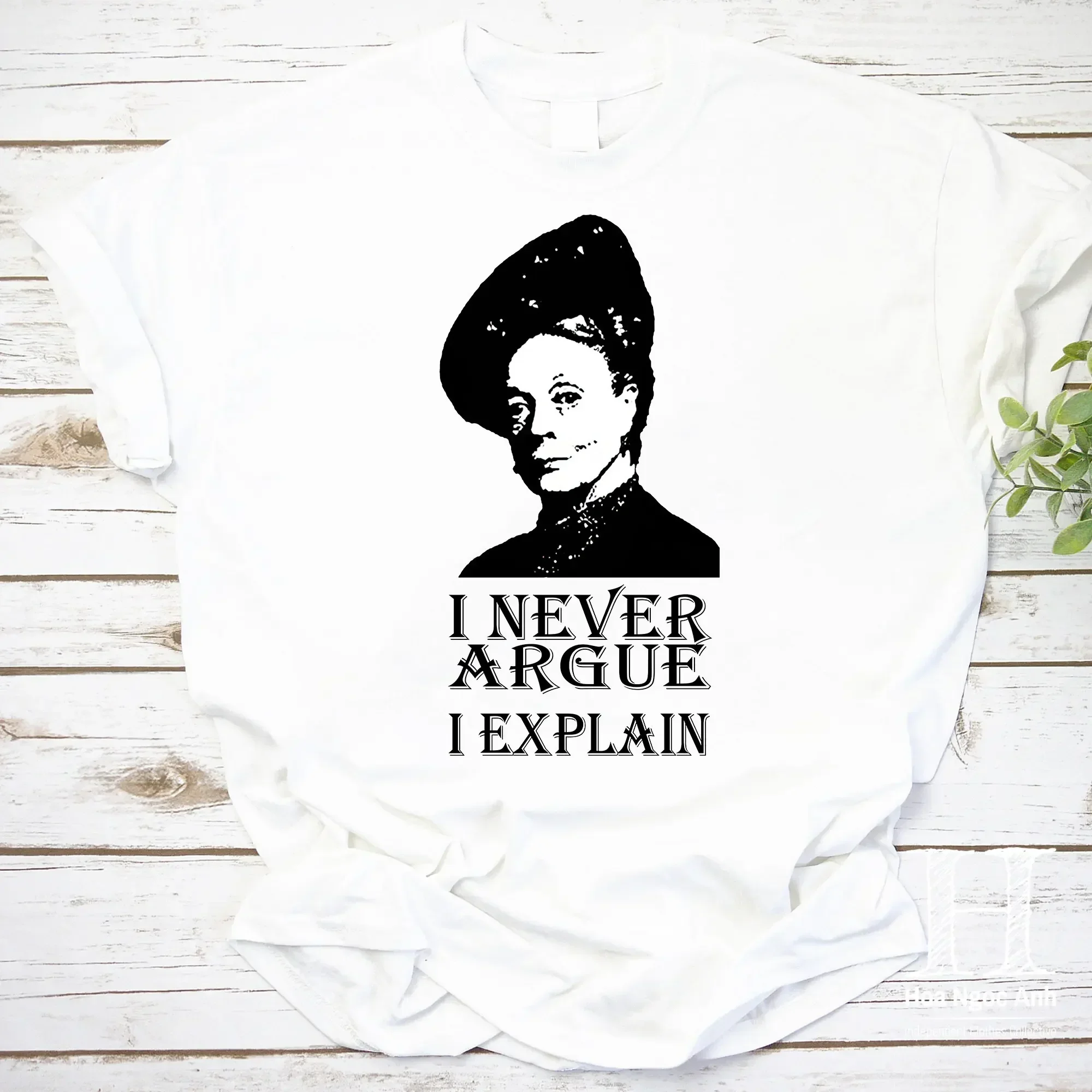 I Never Argue Downton Abbey Violet Crawley Vintage T-Shirt für den Film