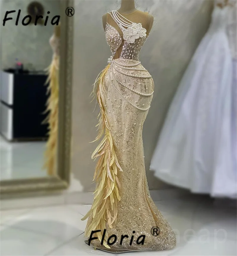 Arabic Dubai Elegant Formal Evening Dress with Feathers Champagne Couture Special Party Gown Pearls Beaded Mermaid Prom Dresses