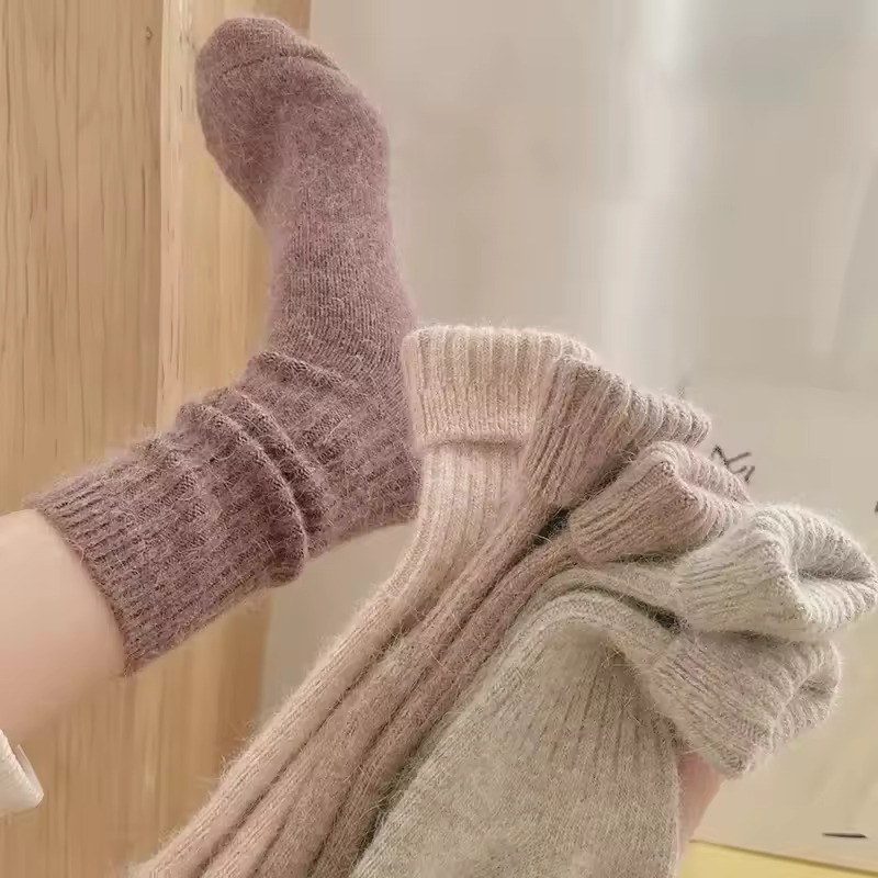 Winter Thick Warm Women's Cashmere Wool Socks Japanese Harajuku Style Solid Color Long Thermal Fashion Sox for Ladies - Image 2