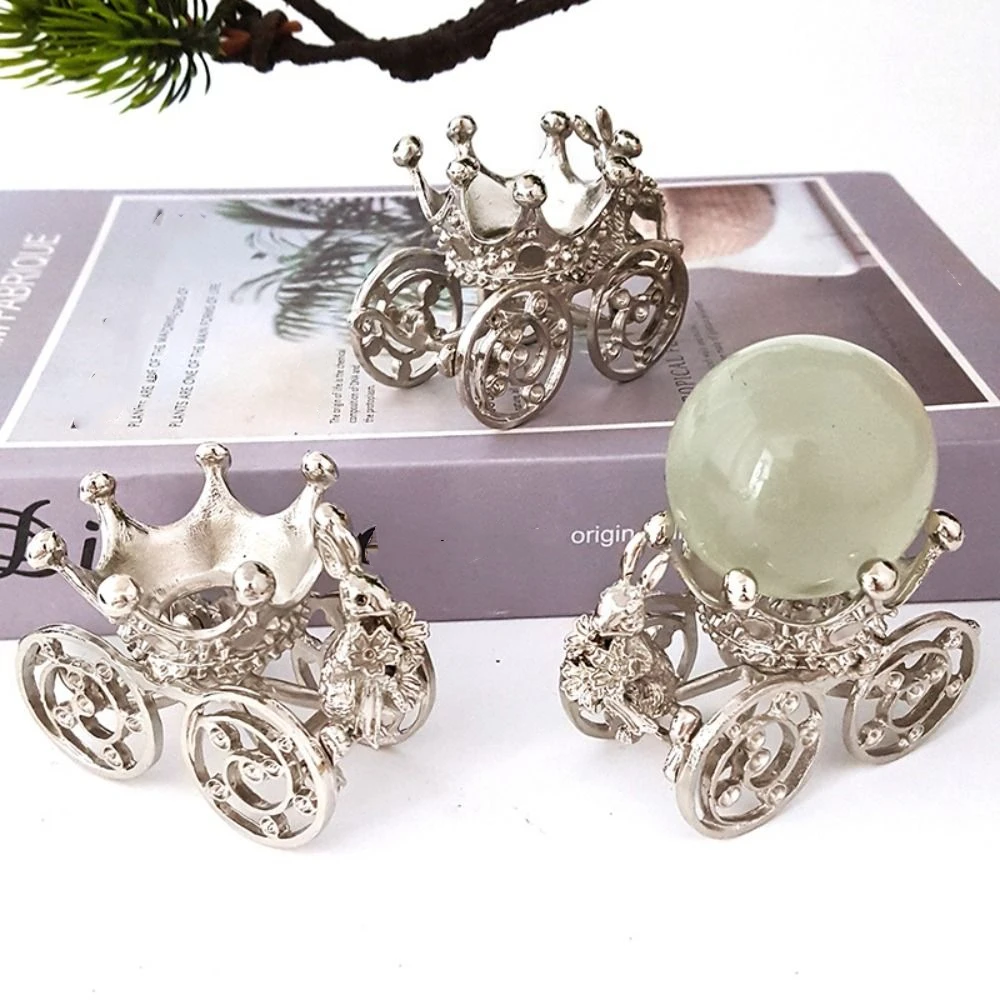 

Personalized Carriage Crystal Ball Stand Elk Antler Metal Crystal Ball Base Earrings Bracelets Necklace Jewelry Tray Decoration