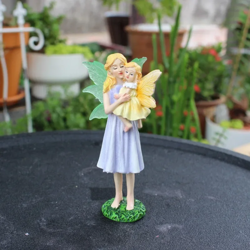 

Mother and Daughter Flower Fairy Resin Jewelry Creative Outdoor Courtyard Lawn Micro Landscape Flower Pot Decoration
