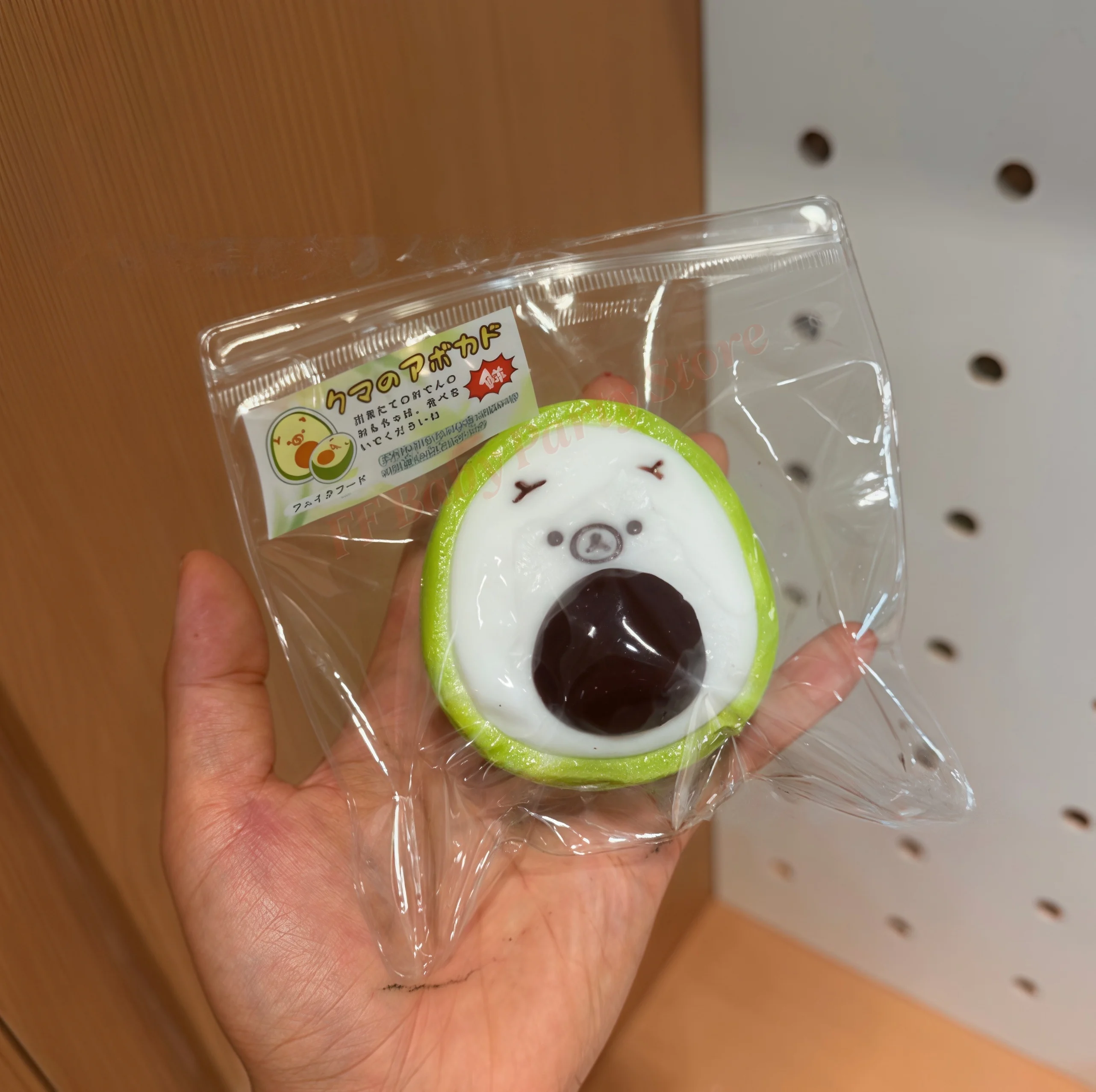 Handgefertigter Squishy mit BUTTER-Textur in Form von Banane, Karotte, Bär, Gemüse und Melone zur Stresslinderung, ASMR-Quetschspielzeug, Erwachsenen-Geschenk – Detail 15