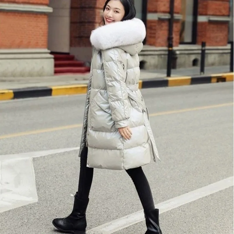 موضة جديدة متوسطة وطويلة سترة سميكة فضفاضة ورقيقة الشتاء الخصر سترات لامعة الفراء طوق ترك في أسفل الملابس القطنية