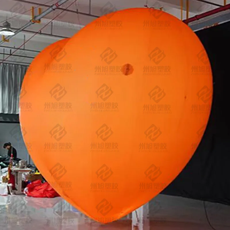 

Надувное сердце с воздуходувкой, наружным квадратом и украшением для торгового центра.