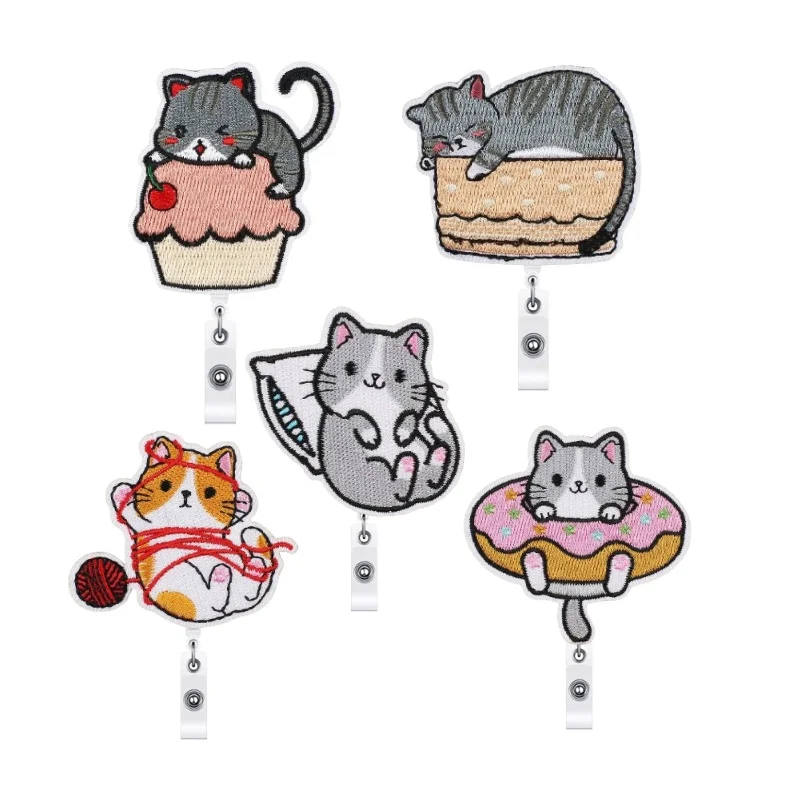 1 Stück Kawaii Katze Krankenschwester Arzt Krankenhaus Abzeichenrolle Versenkbarer Ausweishalter mit 360 drehbarer Krokodilklemme Namenshalter