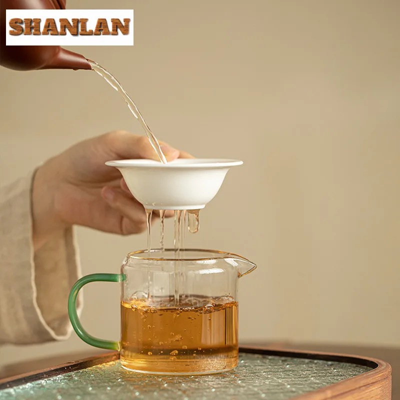 

300ml High Borosilicate Glass Fair Cup Boutique Transparent Glass Justice Cup With Filter Tea Pitcher Cha Hai Chinese Teaware