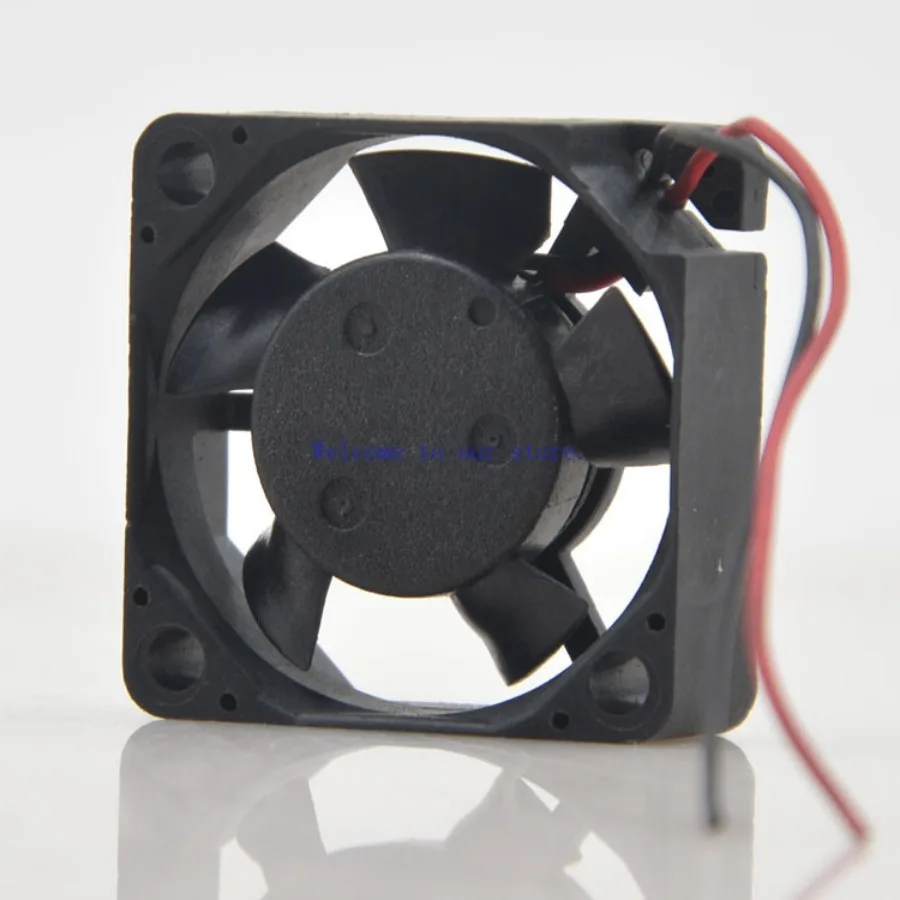 

Для подлинного сверхтихого охлаждающего вентилятора ICFAN 3 см 5 В 0,18 А F3010CG-05RCV 3010