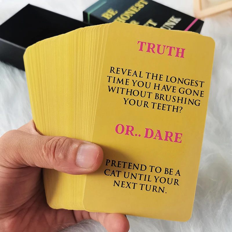 Be Honest Or Get Drunk Gioco di carte Ultimate Gioco di bere per adulti per feste Divertenti sfide impertinenti e dares perfettamente