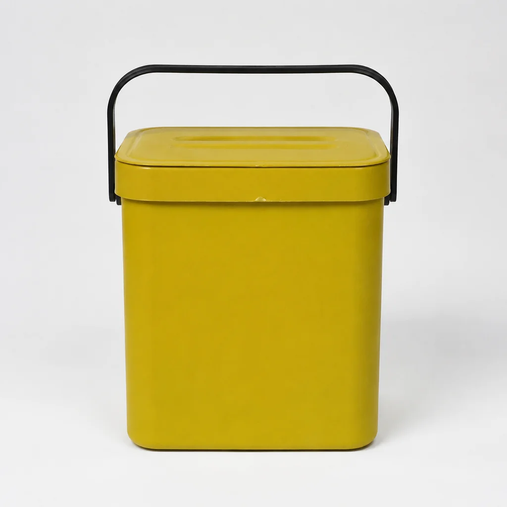 Multi‑Purpose Wall‑Hung Trash Bin, Rectangle Plastic Garbage Can with Carry Handle and Slotted Lid, Space‑Saving Waste Container for Cabinet, Sink, Counter