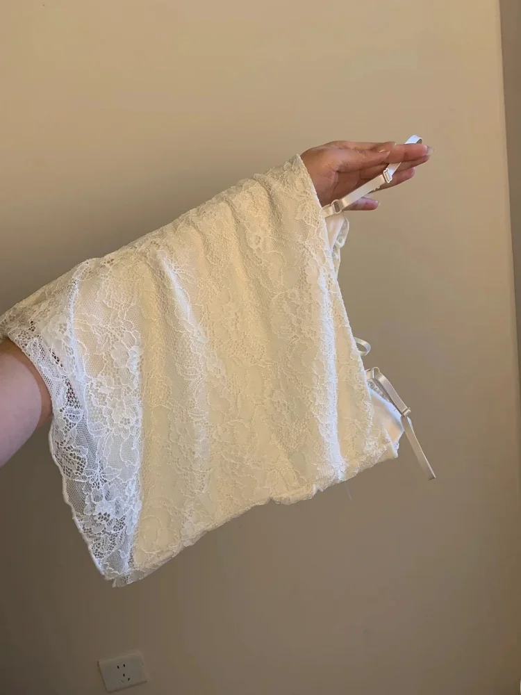 Weißes Spitzen-Crop-Top für Damen, Innenbekleidung, Sommer mit Brustpolster, Anti-Licht-Oberbekleidung, sexy Ba-Weste, ort Sle Commute Faion