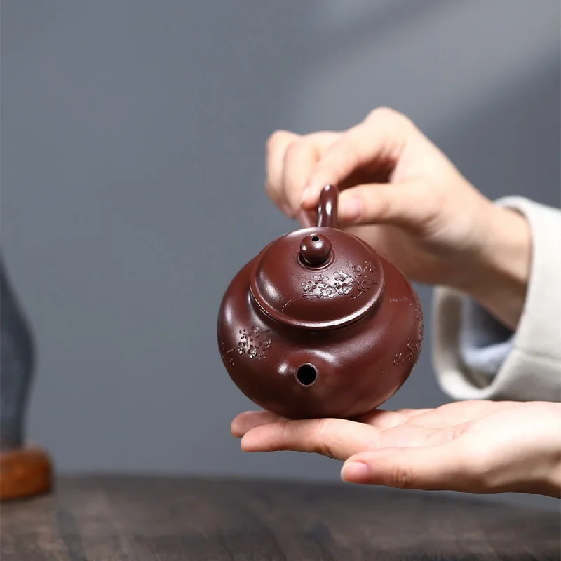 

240ml Chinese Yixing Purple Clay Teapot Handmade Flowers Tea Pot Household Beauty Tea Infuser Kettle Raw Ore Zisha Tea Set