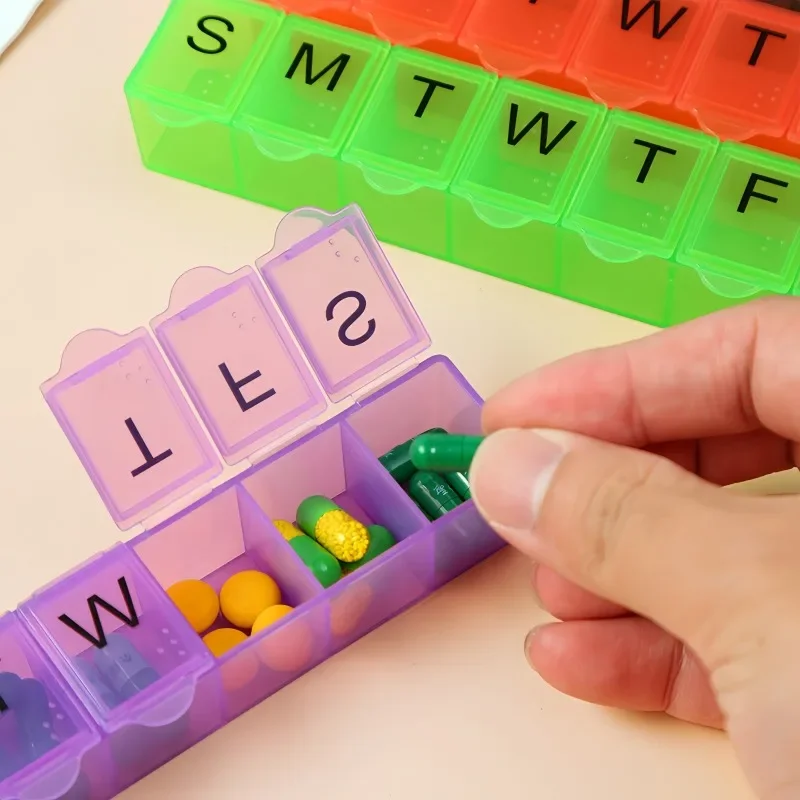 

1 шт. портативный герметичный 7-дневный контейнер для лекарств с буквенным дизайном, влагостойкий контейнер для хранения лекарств